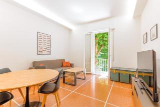 Large Apartment with Balcony - 2 Bedrooms - 0