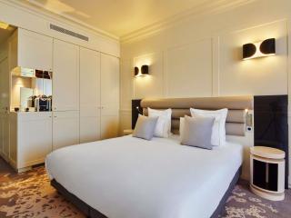 La Licorne Hotel & Spa Troyes - MGallery Collection - 1