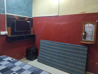 Raghunath Bhawan Yatri Niwas - 6