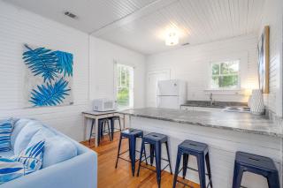 Shirley Road Cottage by Tybee Cottages - 6