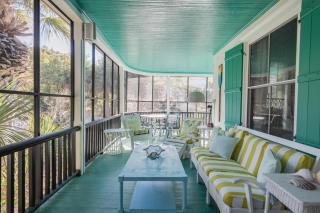 As Time Goes By by Tybee Cottages - 3