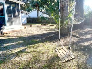 Sea Ranch by Tybee Cottages - 3