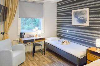 Hotel Ukkis & Safaris - 4