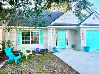 Lullwater Cottage by Tybee Cottages - 3