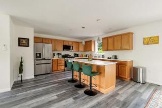 Upstate NY Escape - Game Ready, Game Room, Pool Table, Firepit, Delaware River - 2