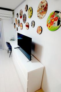 Ocean View! King-size Bed! 2min to the Beach! - 3