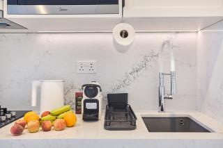 Stylish 1BR Apartment, ZADA Tower with Pool & Gym, Business Bay - 5