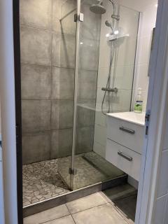 Studio 40M2 en plein cœur de saint Estèphe - 4