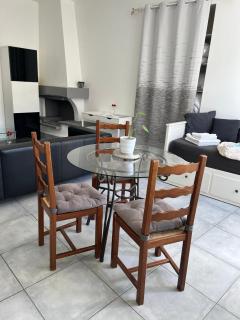 Studio 40M2 en plein cœur de saint Estèphe - 3