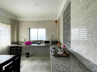 Marias Homestay Spacious 2 BHK ENTIRE UNIT - 5