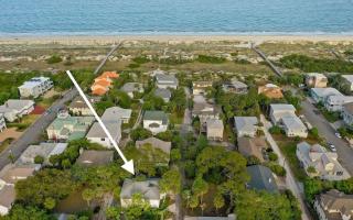 Wicker Cottage by Tybee Cottages - 8