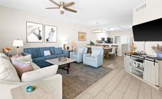 The Crescent 203 - 7