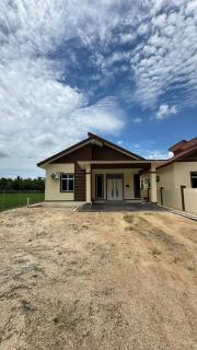 AS Suria Homestay Banglo Kubang Kerian - 9