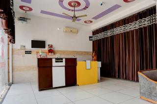 SPOT ON Hotel Milan And Marriage Palace - 8