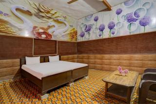 SPOT ON Hotel Milan And Marriage Palace - 2