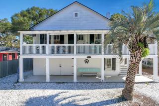 Wish Upon a Starfish Cottage by Tybee Cottages - 5