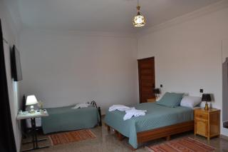 La Belle Vue Guest House - 6