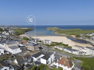 Apartment 3, Oasis Sands - 6