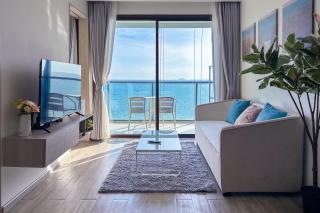 Sea View 1-Bedroom in Aeras Beachfront Condo Jomtien with Large Balcony - 7