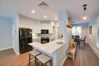 Wintergreen Resort Condo with Deck Ski, Hike, Shops - 7