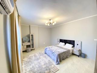 3BRs Luxerious Qasr Elneil St - 3