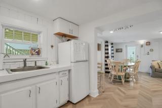 Wish Upon a Lil' Starfish by Tybee Cottages - 4