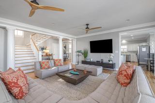 Sunshine and Saltwater by Tybee Cottages - 2