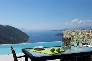 Romantic Villa Gialos Over Mikros - 0