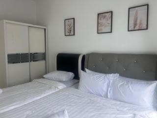 Georgetown 2R1B Gleneagle Gurney City Sea view - 8