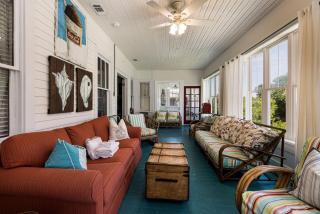 Ebbtide by Tybee Cottages - 0