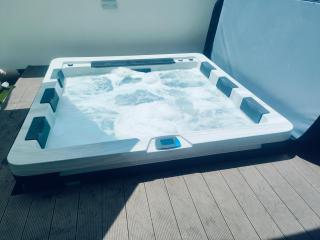 EriZen Jacuzzi suites - 6
