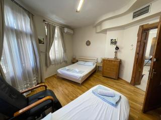 Time Traveling Apartment Sofia City - 1