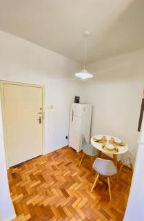 Sea View Apartment in Copacabana - 4