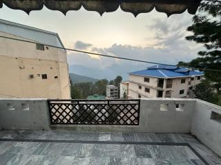 Guesthouse in Bhurban Murree - 1