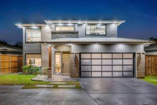 New! The Sunset Villa, Modern Luxury in Dallas - 8