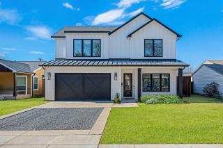 Oak Lawn Prestige! Pool, Spa & Private Concierge - 5