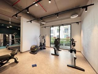 Le Pont Apartment in Port de La Mer with Pool Access, Retreat near the Beach - 2