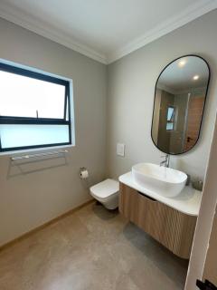 Edward Suites, Apartment 1 - 4