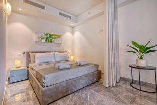 Official Mercury Suites - With Rooftop Pool Access - 8