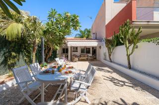 797 HOLIDAY RENTALS - Casa playamar a 5 min de la playa - 0