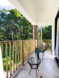 Jungle Tiny House - 4