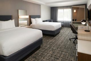 Courtyard by Marriott Houston City Place - 3