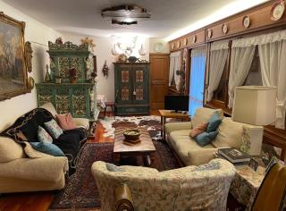 Cortina Luxury Home - 9