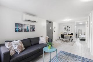 Private Entrance, 2BR 2BA in Vibrant Neighborhood! - 6