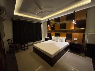 Sapphire Stays Hotel and Restaurant Peshawar - 8