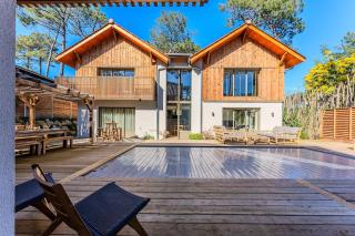 New luxury villa, outbuilding - 0