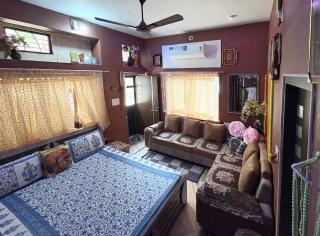 Shri Radhe Home Stay - 5