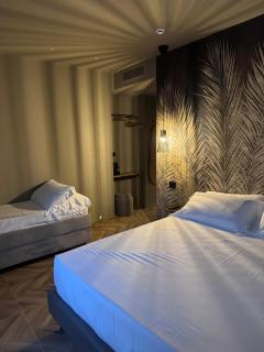 Rock Crystal Boutique Hotel - 9