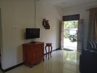 Dinadi Villa - 4