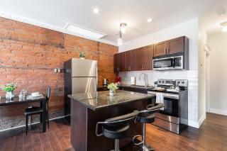 2 Bedroom Apt Near Downtown - King Bed Netflix - 2